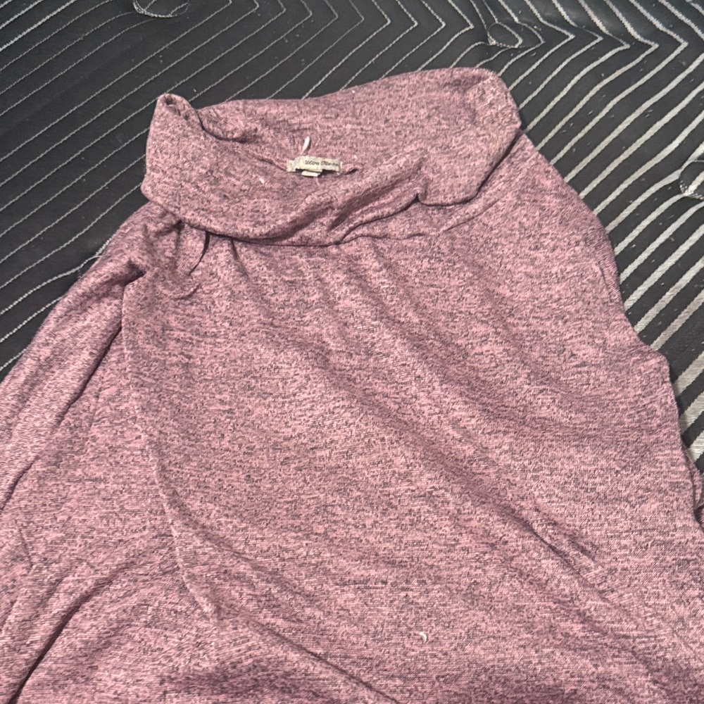 Women's Long Sleeve Heathered Top